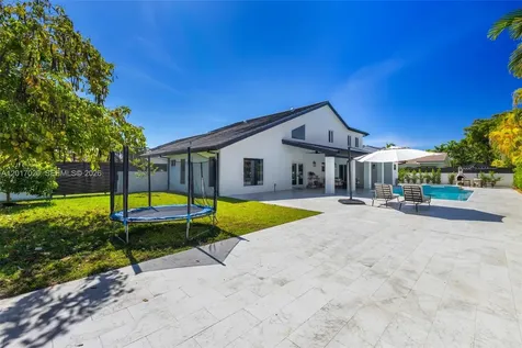 3352 SW 110th Avenue Miami FL 33165