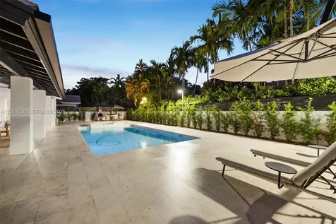 3352 SW 110th Avenue Miami FL 33165
