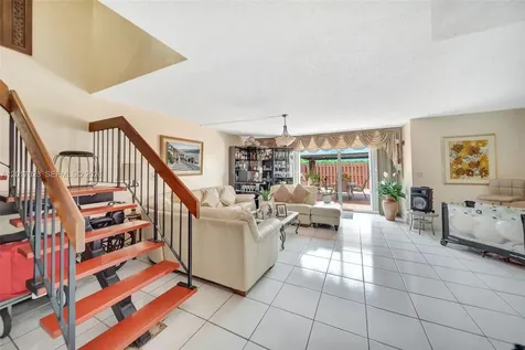14154 Kendale Lakes Circle Miami FL 33183