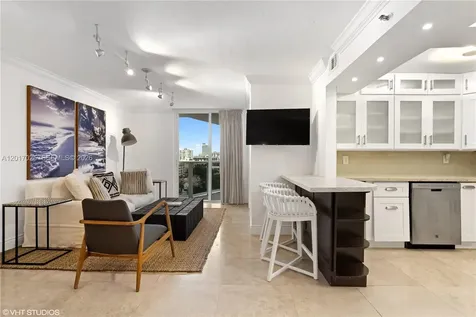 2401 Collins Avenue Miami Beach FL 33140