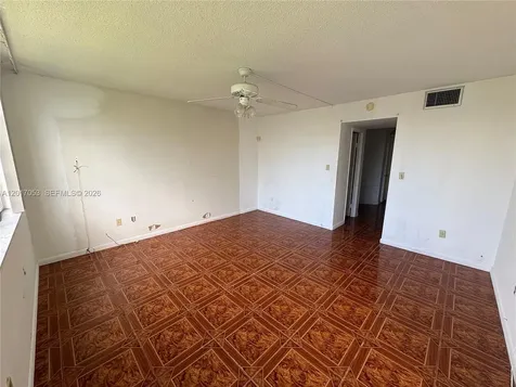 1770 NE 191st Street Miami FL 33179