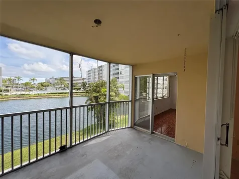 1770 NE 191st Street Miami FL 33179