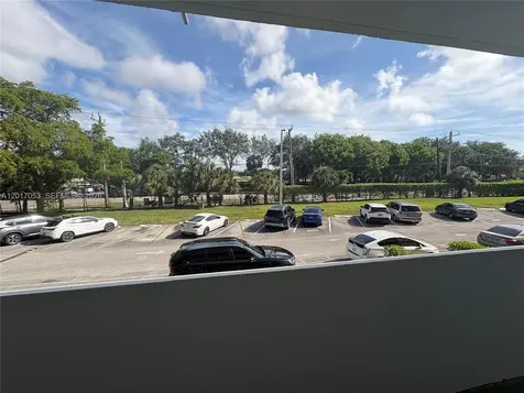 1770 NE 191st Street Miami FL 33179