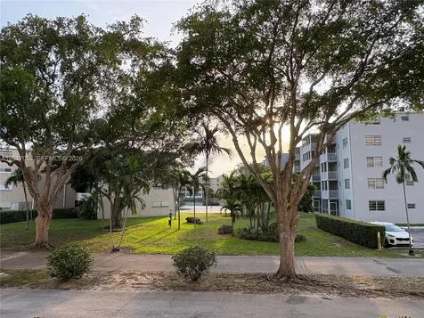 1770 NE 191st Street Miami FL 33179