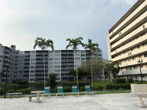1770 NE 191st Street Miami FL 33179