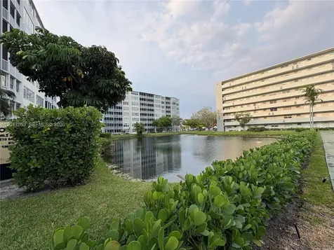 1770 NE 191st Street Miami FL 33179