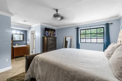 11307 SW 74th Terrace Miami FL 33173