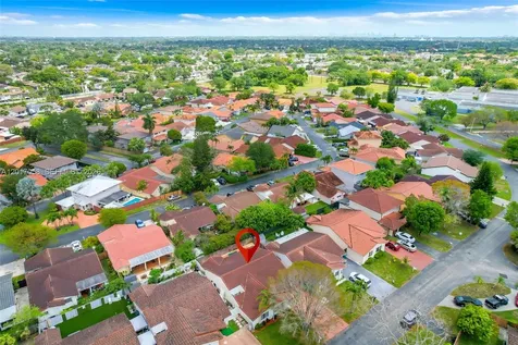 11307 SW 74th Terrace Miami FL 33173