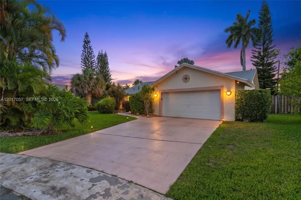 9470 NW 33rd Manor Sunrise FL 33351