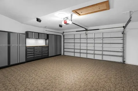 9470 NW 33rd Manor Sunrise FL 33351
