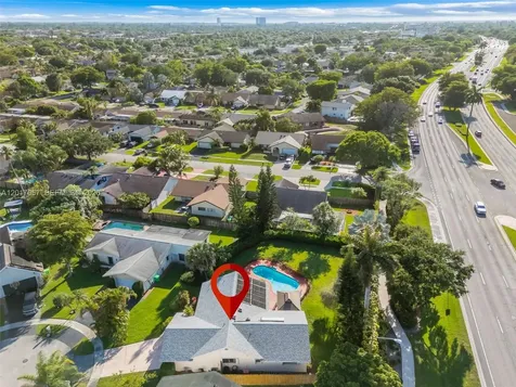 9470 NW 33rd Manor Sunrise FL 33351