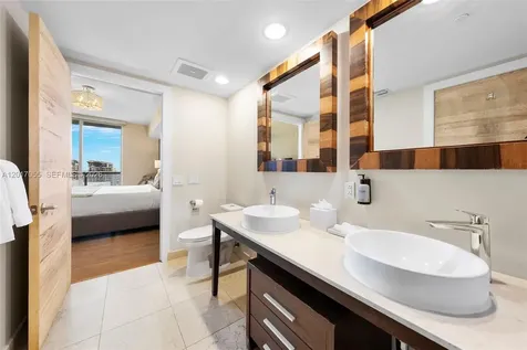 485 Brickell Avenue Miami FL 33131