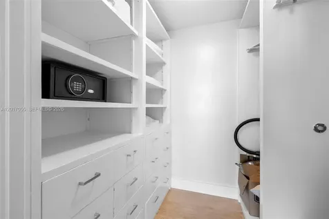 485 Brickell Avenue Miami FL 33131