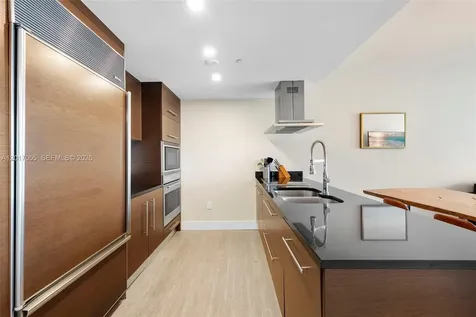 485 Brickell Avenue Miami FL 33131