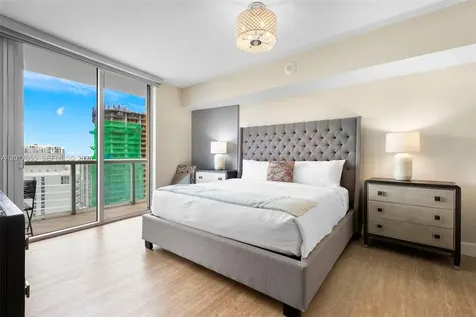 485 Brickell Avenue Miami FL 33131