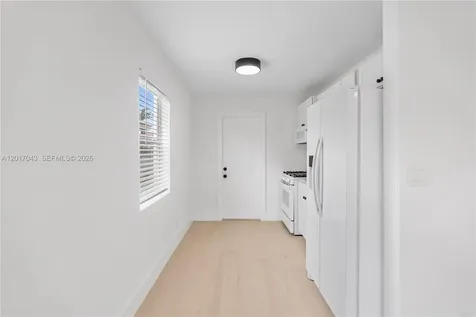 Hallandale Beach FL 33009