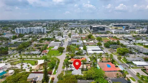 Hallandale Beach FL 33009