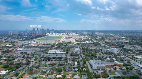 Hallandale Beach FL 33009