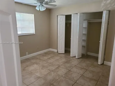 2713 NW 47th Terrace Lauderdale Lakes FL 33313