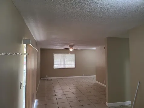 2713 NW 47th Terrace Lauderdale Lakes FL 33313