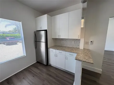 3237 SW 4th Street Miami FL 33135