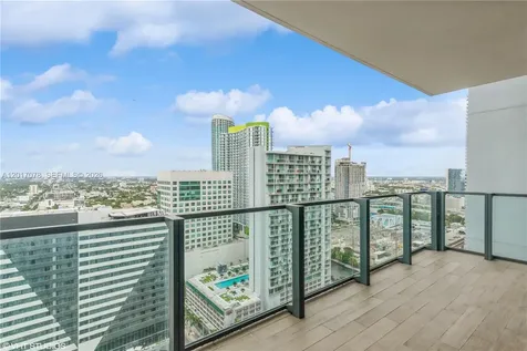 88 SW 7th Street Miami FL 33130