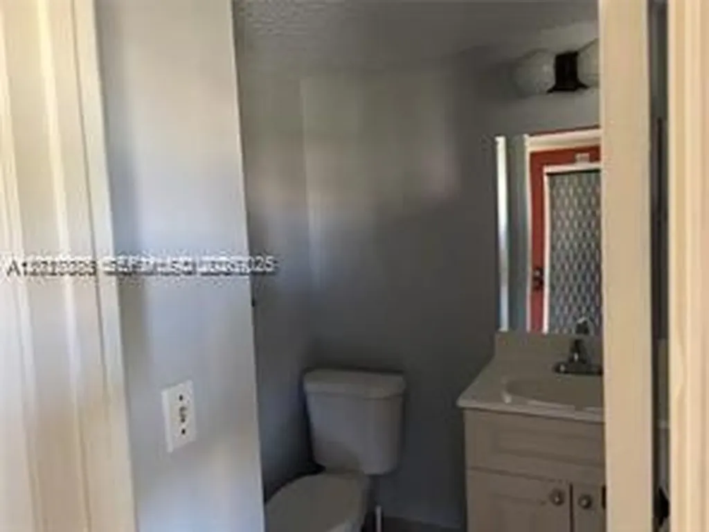 3774 Inverrary Boulevard Lauderhill FL 33319