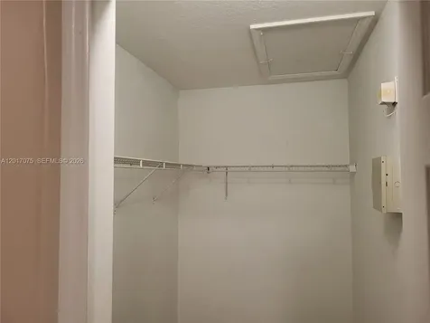 1270 SE 31st Court Homestead FL 33035