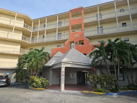 8290 Lake Drive Doral FL 33166