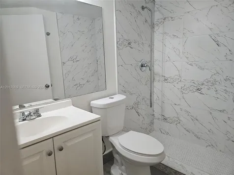 8290 Lake Drive Doral FL 33166