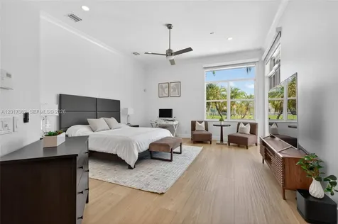 Weston FL 33327