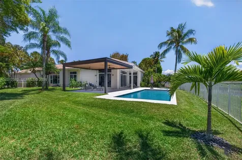 Weston FL 33327