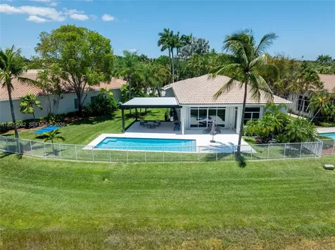 Weston FL 33327