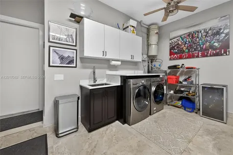 Weston FL 33327