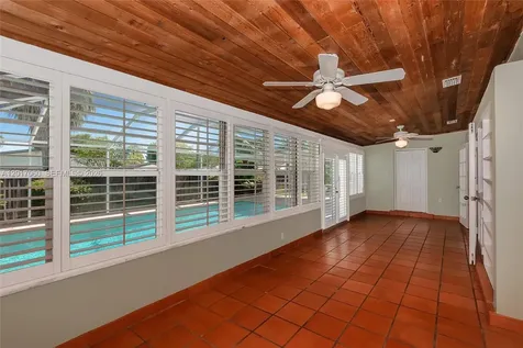 8751 SW 193rd Terrace Cutler Bay FL 33157