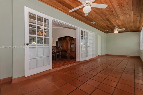 8751 SW 193rd Terrace Cutler Bay FL 33157