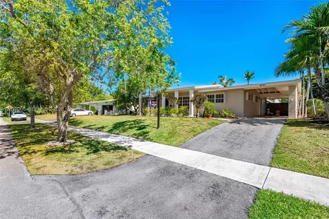 8751 SW 193rd Terrace Cutler Bay FL 33157