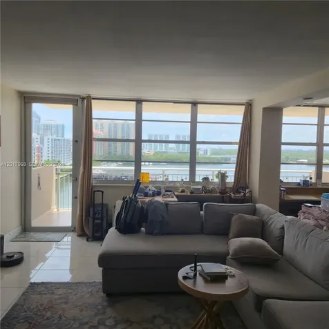 250 SE 174th Street Sunny Isles Beach FL 33160