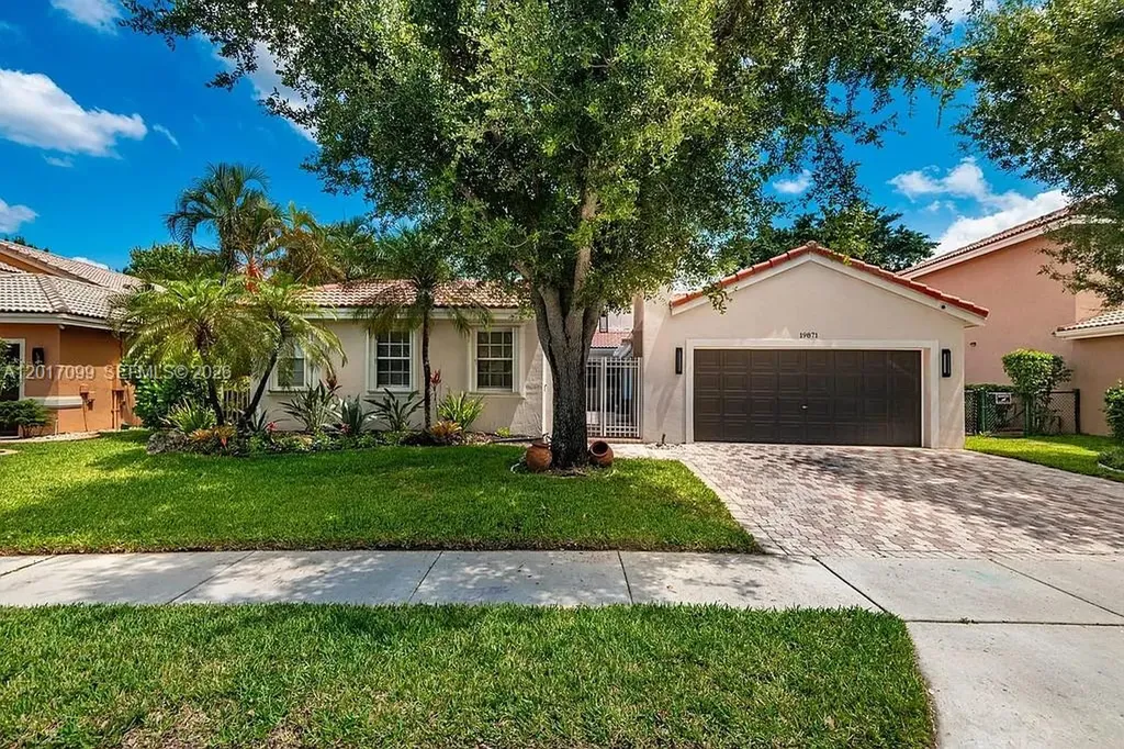 19871 SW 3rd Place Pembroke Pines FL 33029