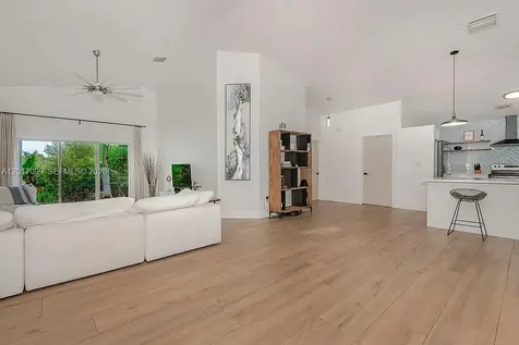 19871 SW 3rd Place Pembroke Pines FL 33029
