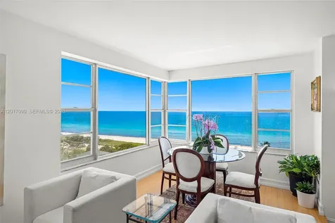5255 Collins Avenue Miami Beach FL 33140