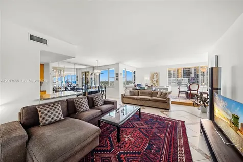5255 Collins Avenue Miami Beach FL 33140