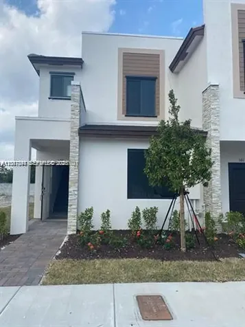 575 NE 208th Terrace Miami FL 33179