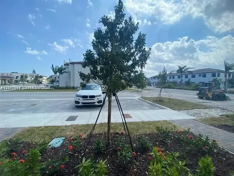 575 NE 208th Terrace Miami FL 33179