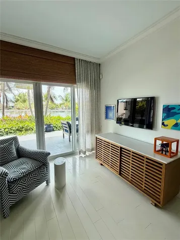 6580 Indian Creek Drive Miami Beach FL 33141