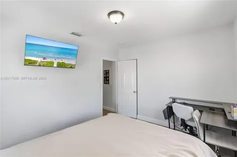 1639 Van Buren Street Hollywood FL 33020