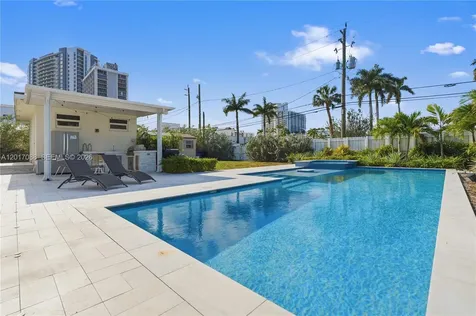 1639 Van Buren Street Hollywood FL 33020