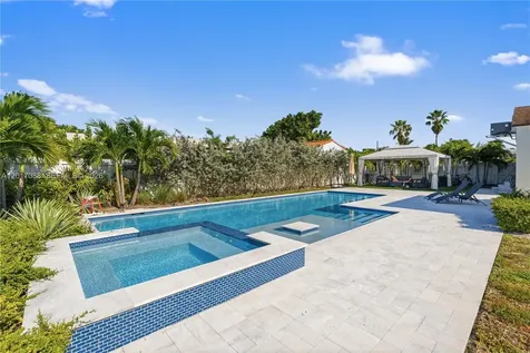 1639 Van Buren Street Hollywood FL 33020