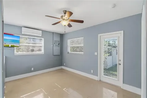1639 Van Buren Street Hollywood FL 33020