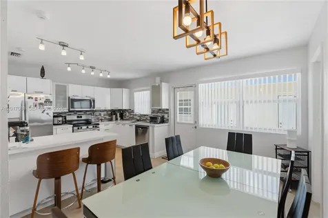 1639 Van Buren Street Hollywood FL 33020